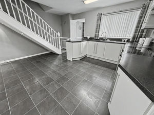 Photo 4- click for photo gallery